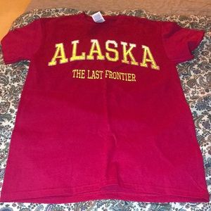 Alaska red tee